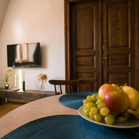 Lazensky Apartman *